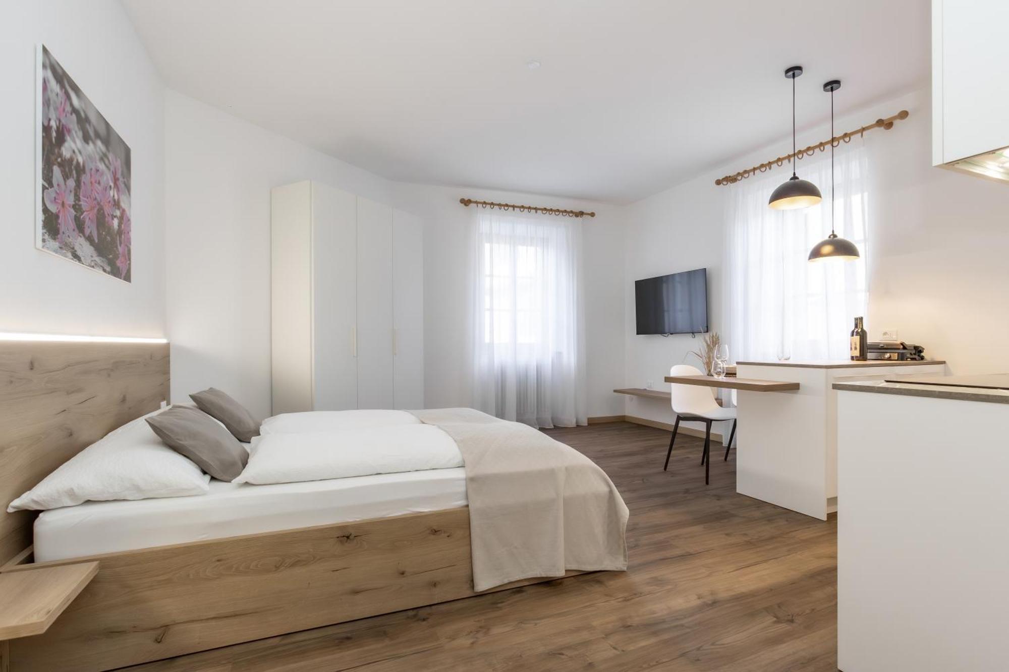 Appartamento Ansitz Von Wohlgemuth Salorno Esterno foto