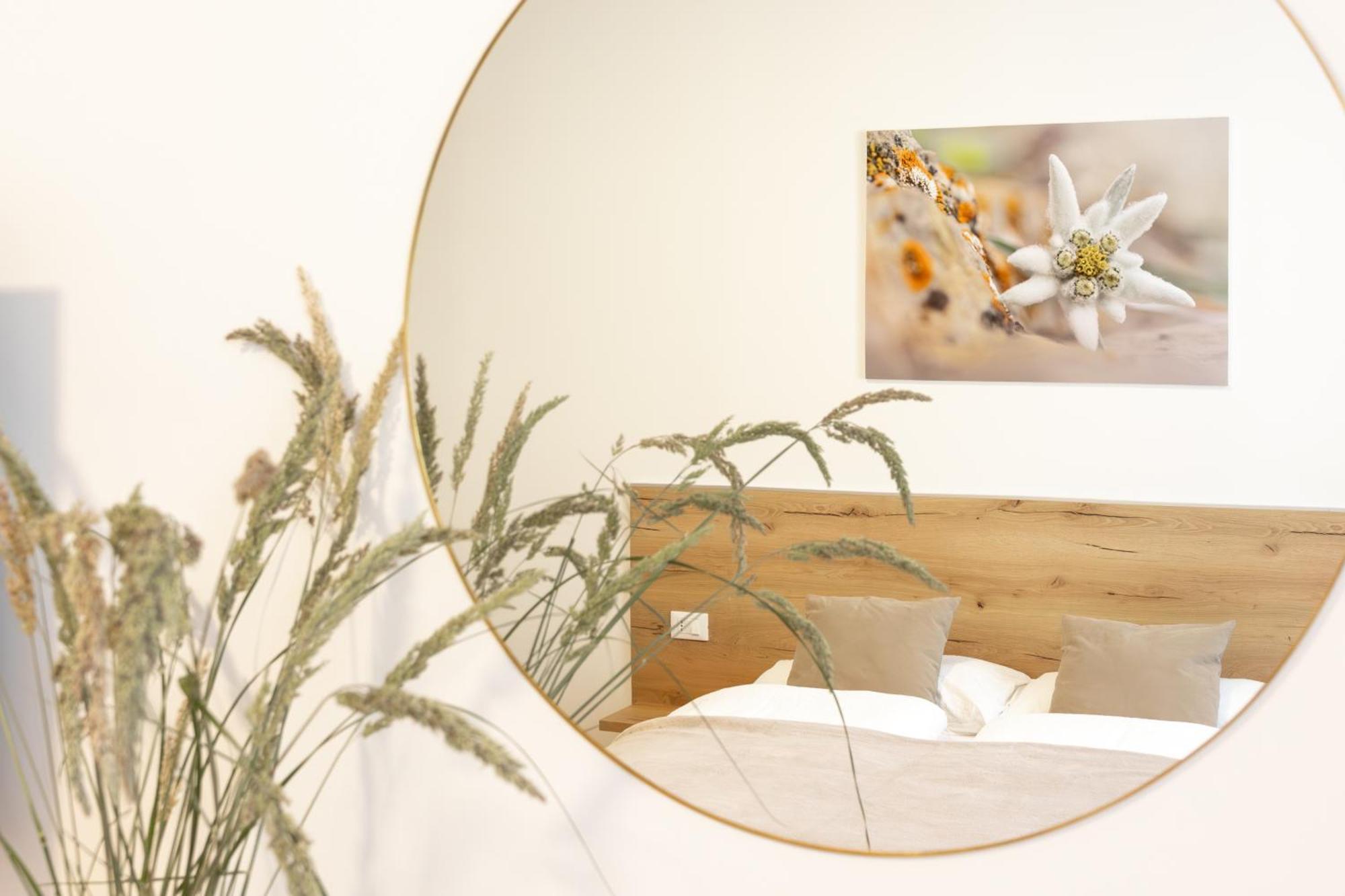 Appartamento Ansitz Von Wohlgemuth Salorno Esterno foto